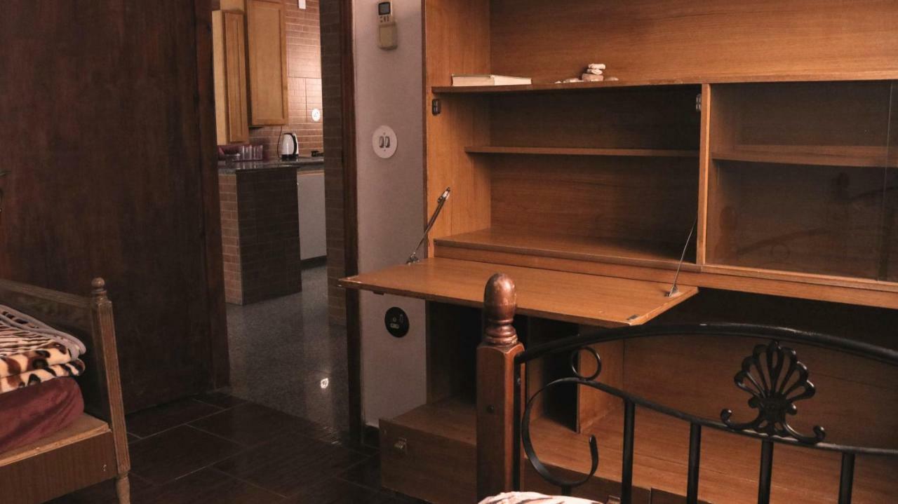 Room 17 Youth Hostel Άκαμπα Εξωτερικό φωτογραφία